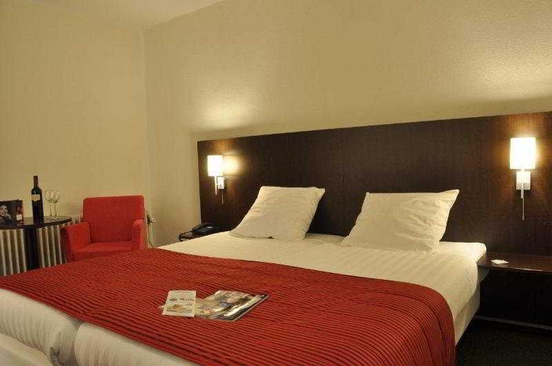 A-Hotel Oosterhout Оостерхаут Екстериор снимка