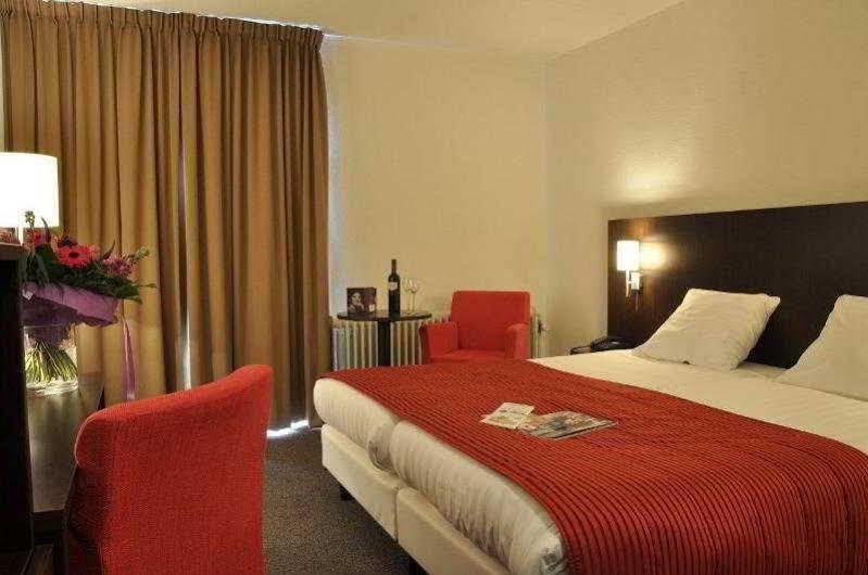 A-Hotel Oosterhout Оостерхаут Екстериор снимка